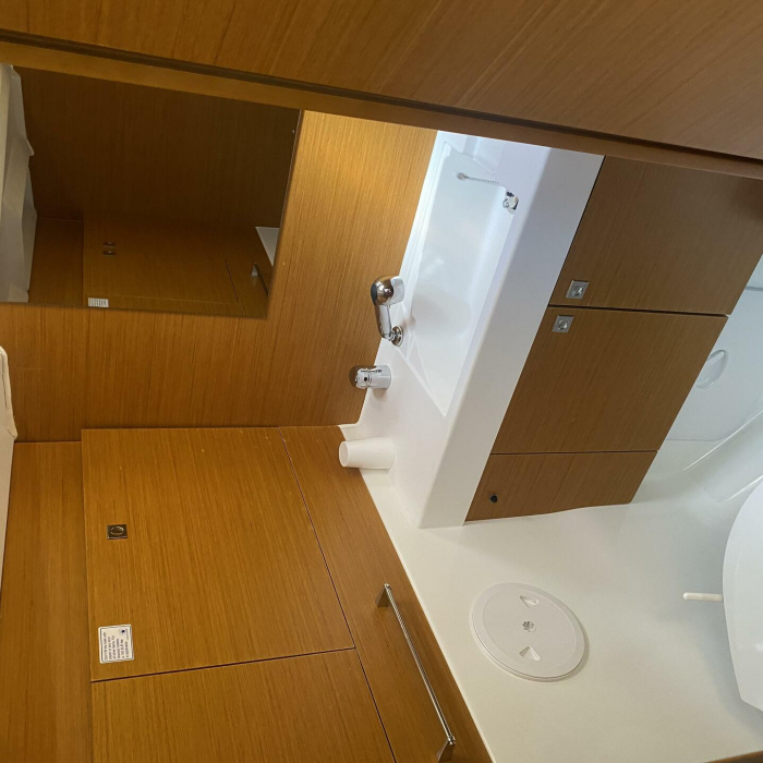 Elise of Sweden | Sun Odyssey 519 photo 5