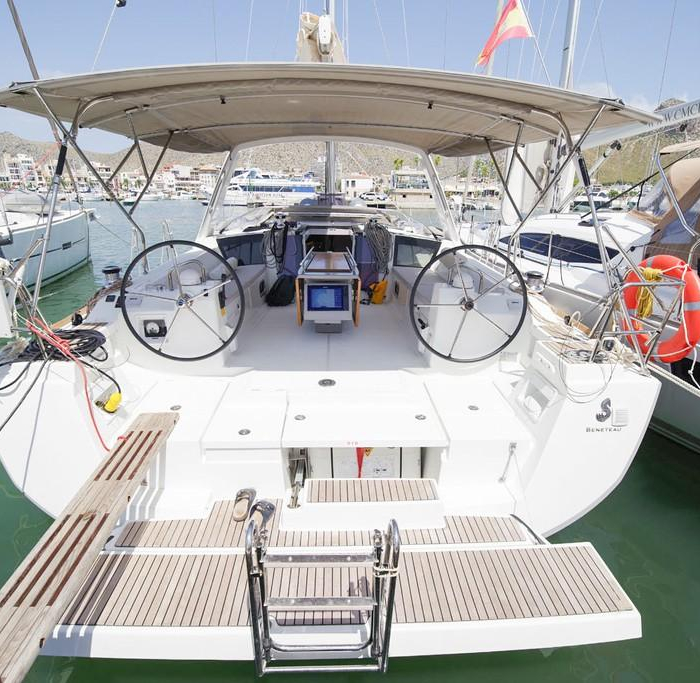 Avalon | Oceanis 45 photo 2