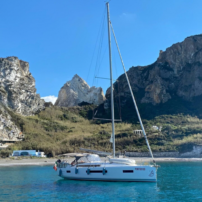 Sventola | Sun Odyssey 490 photo 1