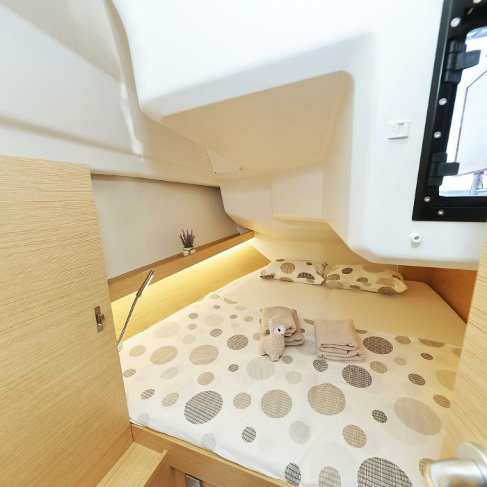 Amelie | Hanse 360 photo 12