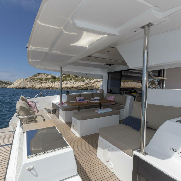 Sirius 1 | Fountaine Pajot Astrea 42 photo 4