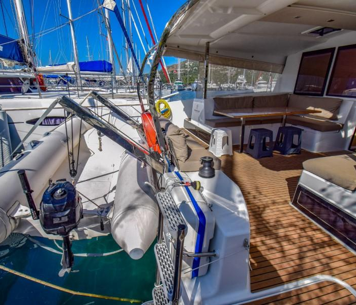 Amber | Lucia 40 photo 20