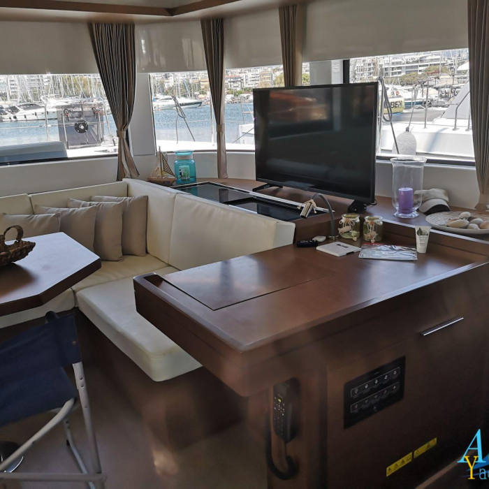 Aeolian Myth | Lagoon 50 photo 17