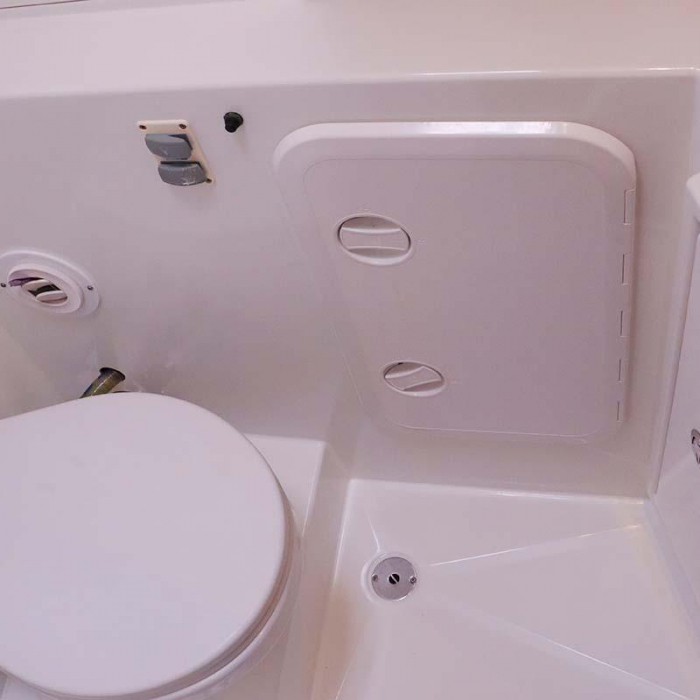 Lili | Lagoon 42 photo 19