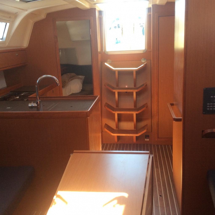 Elnath | Bavaria Cruiser 37 photo 11