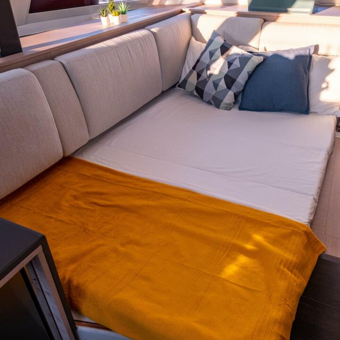 Artemis | Fountaine Pajot Isla 40 photo 92