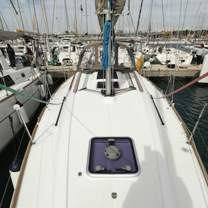 Cosma | Sun Odyssey 33i photo 22