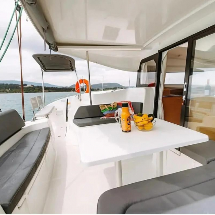 Lydia | Excess 11 photo 13