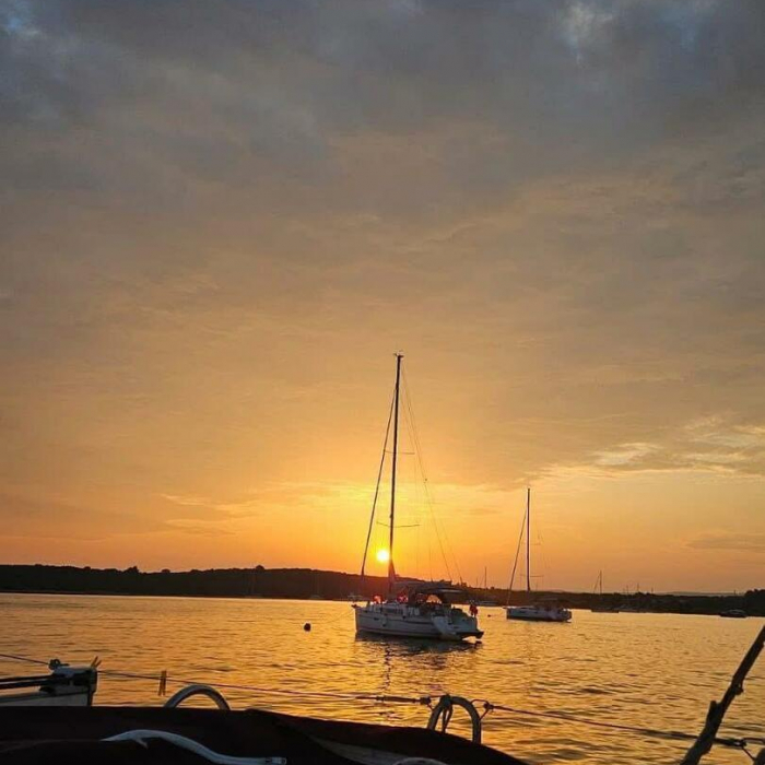 M&M | Oceanis 411 Celebration photo 19