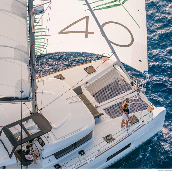 Bubi | Lagoon 40 photo 2