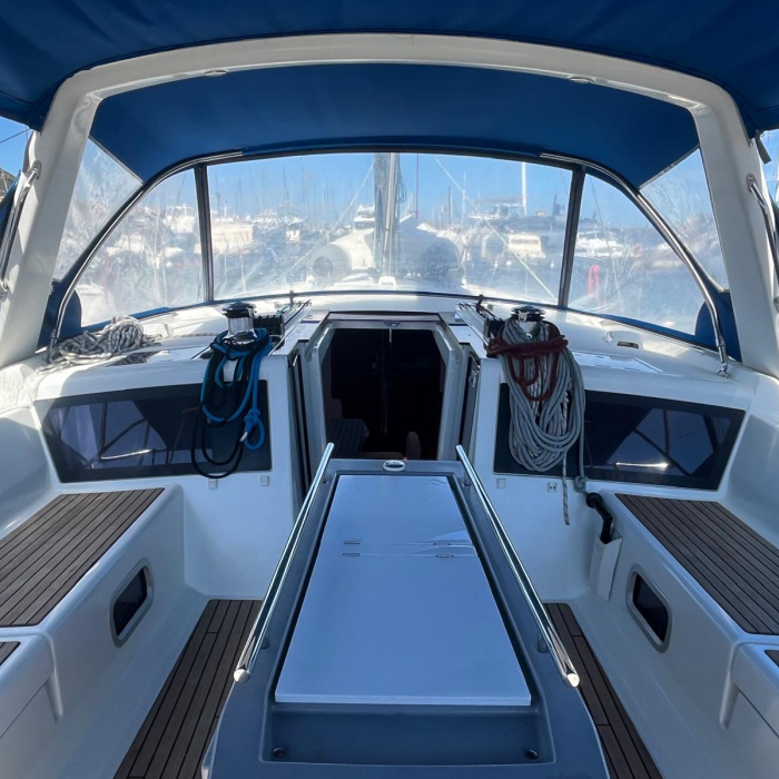 Marilyn | Oceanis 48 photo 7