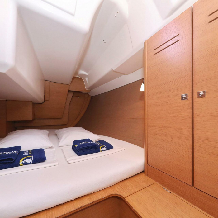 Sweet Lady | Dufour 350 GL photo 6