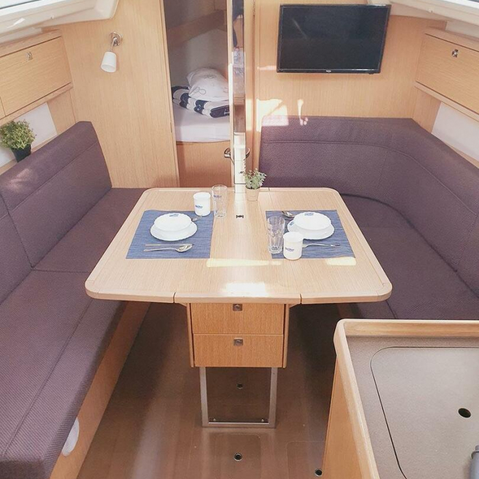 Pace | Bavaria Cruiser 34 photo 11