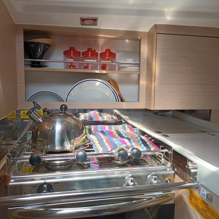 Giugi | Oceanis 30.1 photo 11