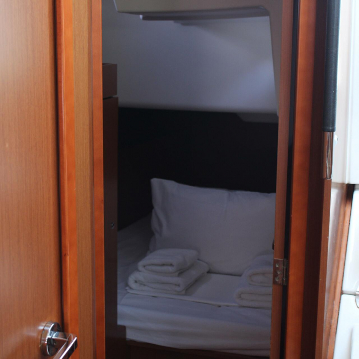 Zeus | Oceanis 38.1 photo 10