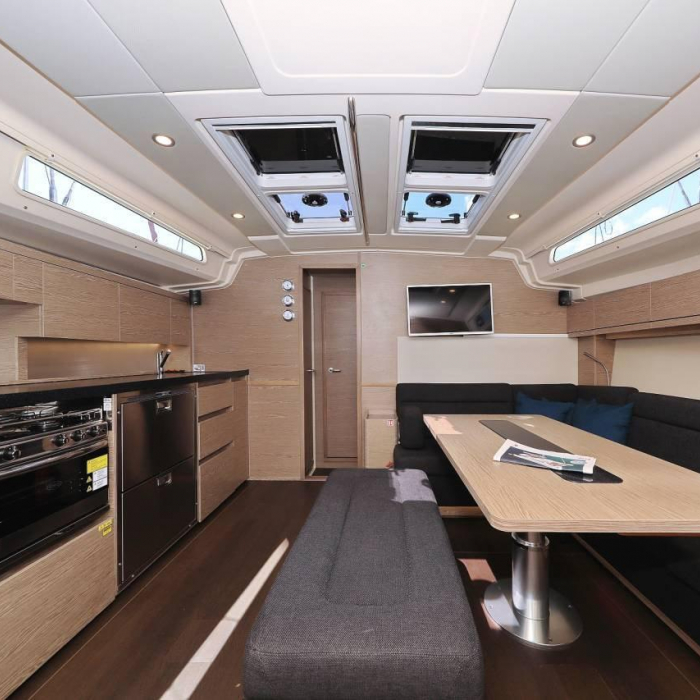 Ladies G | Hanse 508 photo 6