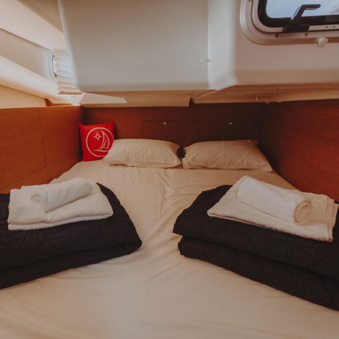 Eleni | Sun Odyssey 440 photo 4