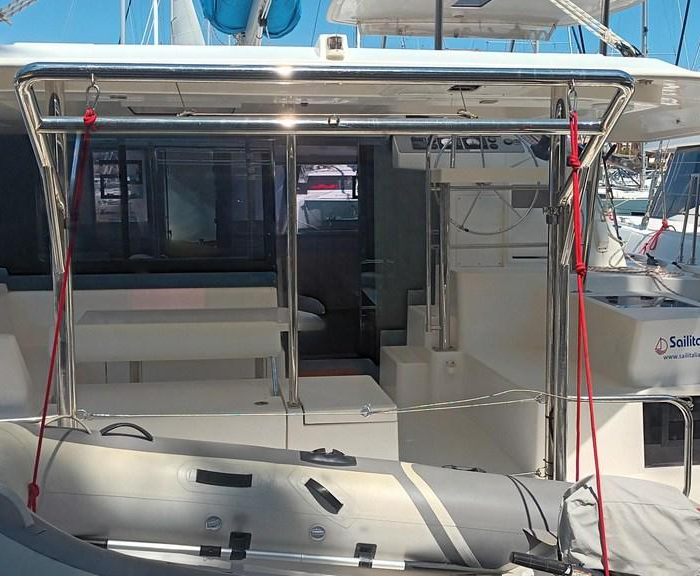 Annemarie | Leopard 40 photo 1