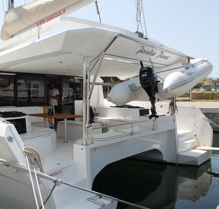 Paradise Planet | Dufour 48 Catamaran photo 6