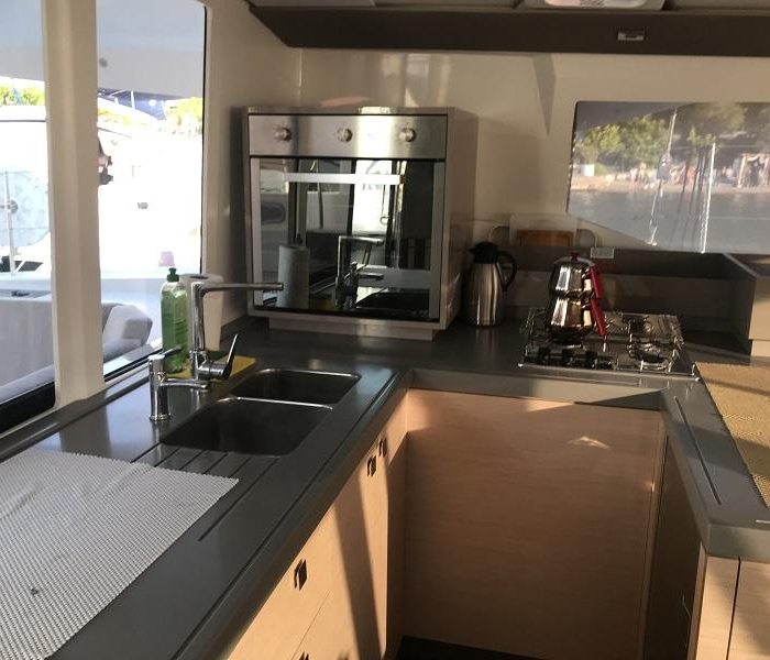 Bonita | Fountaine Pajot Astrea 42 photo 38