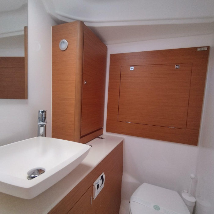 Yaya | Dufour 390 photo 17