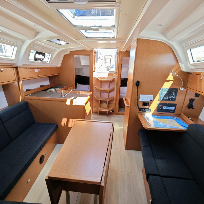 Mai Tai | Bavaria Cruiser 37 photo 8