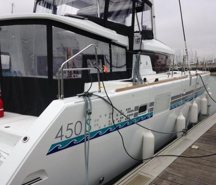 Maui | Lagoon 450 SporTop photo 5