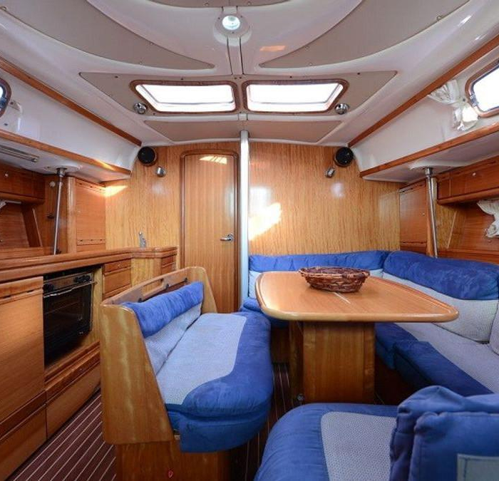 Lola | Bavaria 39 Cruiser photo 1