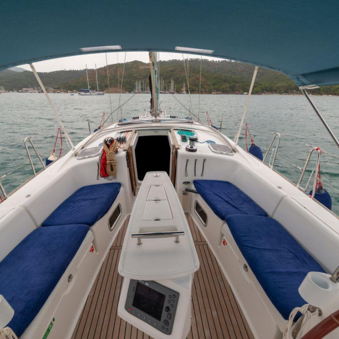 Classic | Oceanis 40 photo 4