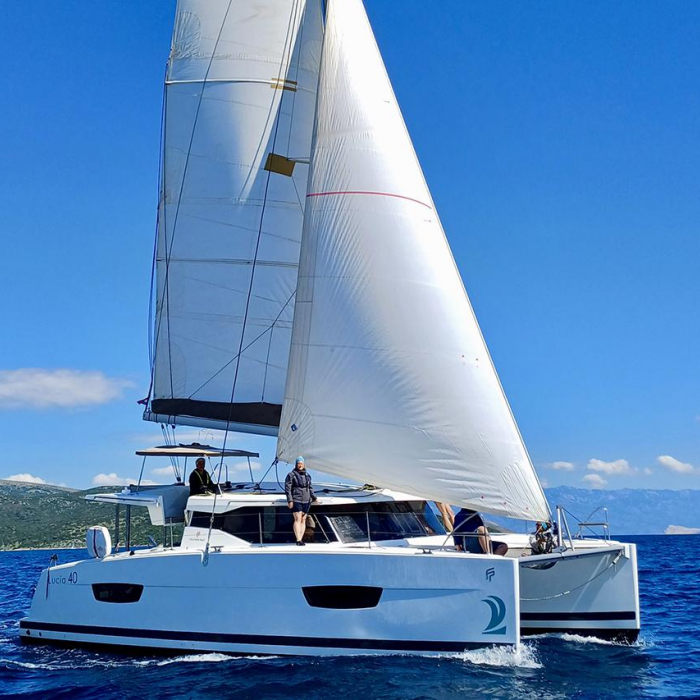 Stella Luna | Fountaine Pajot LUCIA 40 photo 1