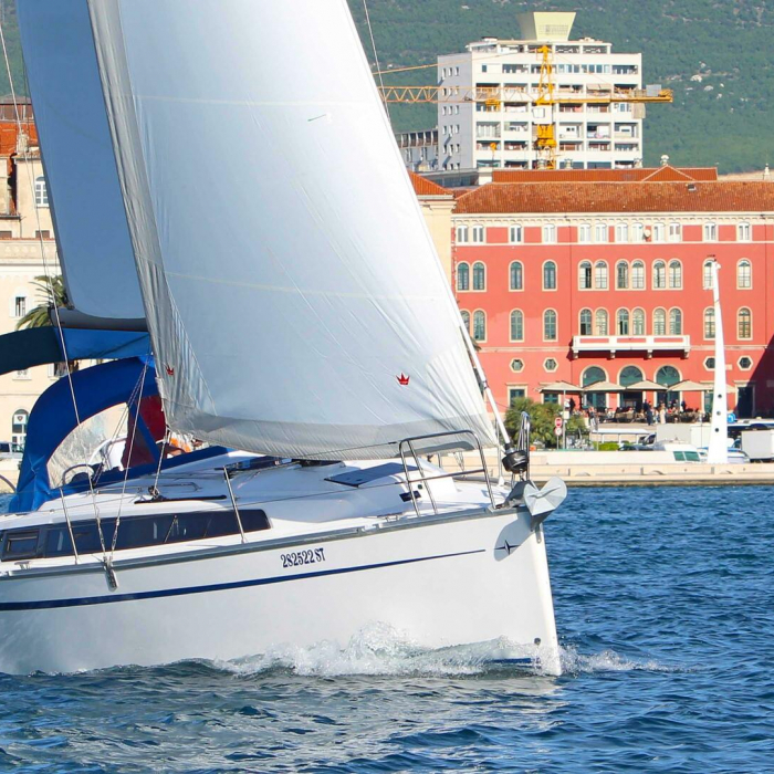 Lilith | Bavaria Cruiser 34 photo 10