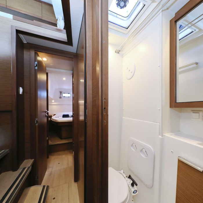 Mars | Lagoon 40 photo 9