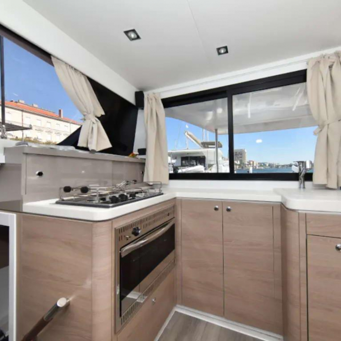 Economy | Aventura 34 photo 16