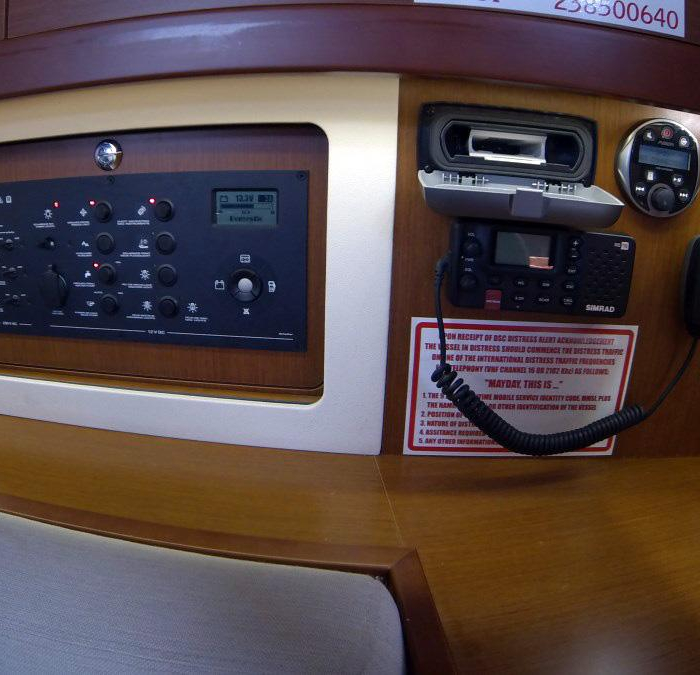 Neška II | Oceanis 45 photo 19