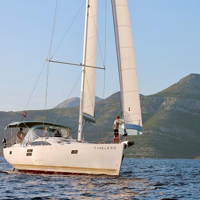 Timeless | Elan 50 Impression photo 2