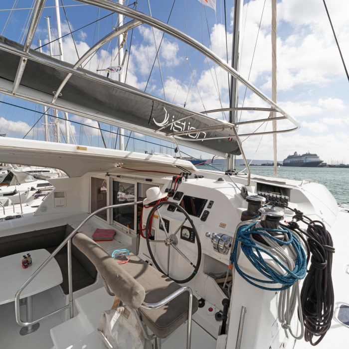 Silverstar II | Lagoon 421 A/C - GEN photo 3