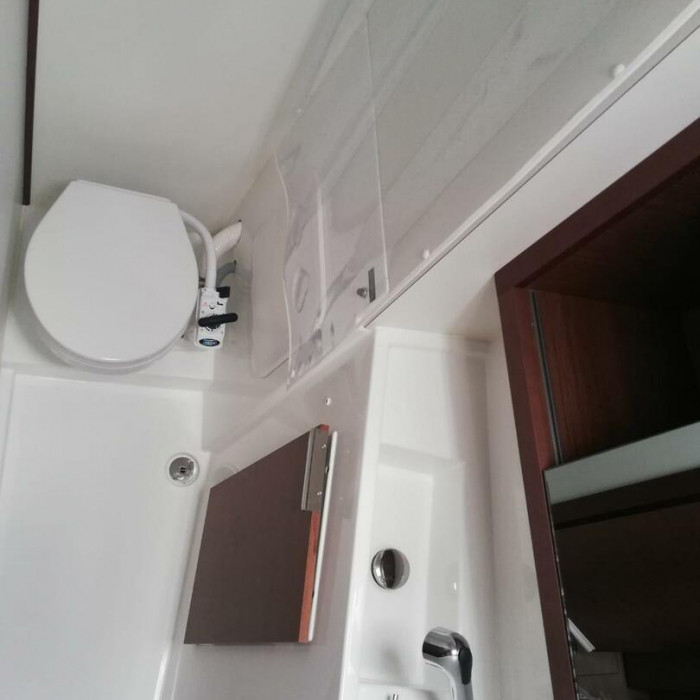 Adriana | Lagoon 40 photo 16