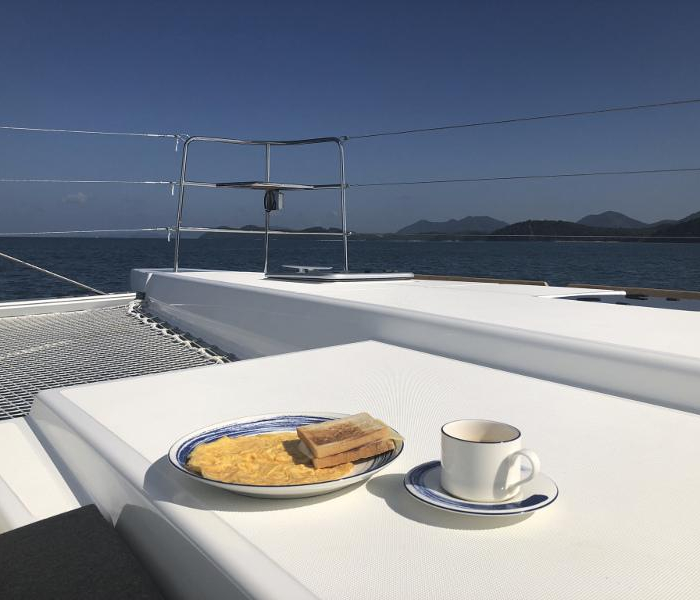 Blue Moon | Lagoon 52F photo 13