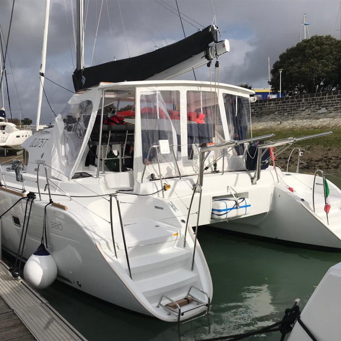 Naos | Lagoon 380 photo 2