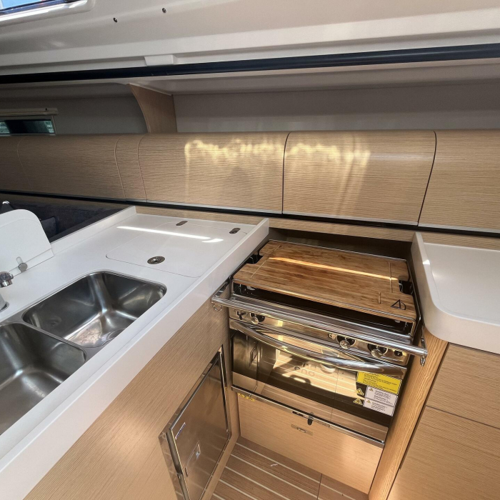 Carla | Dehler 38 photo 3