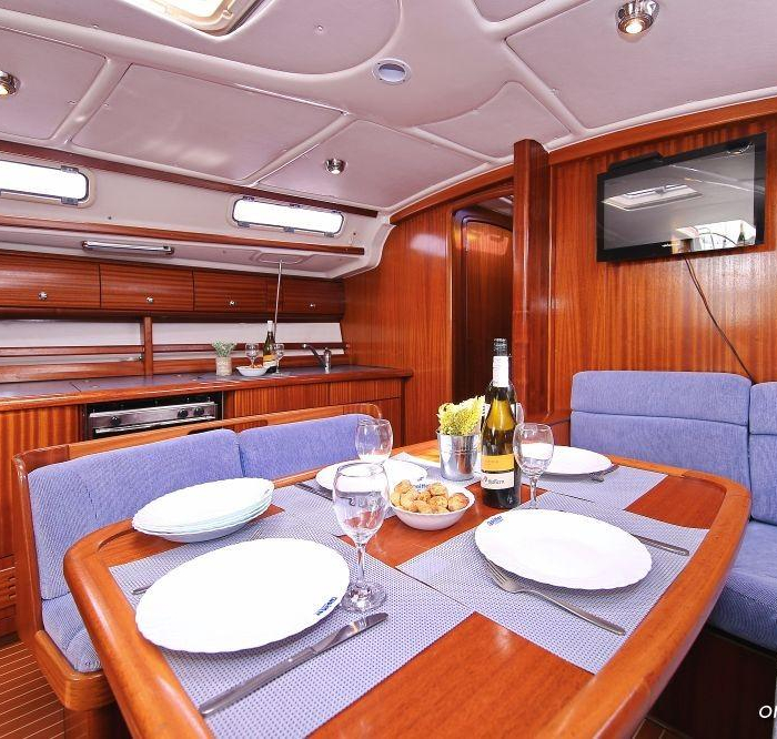 Scorpion | Bavaria 44 photo 21