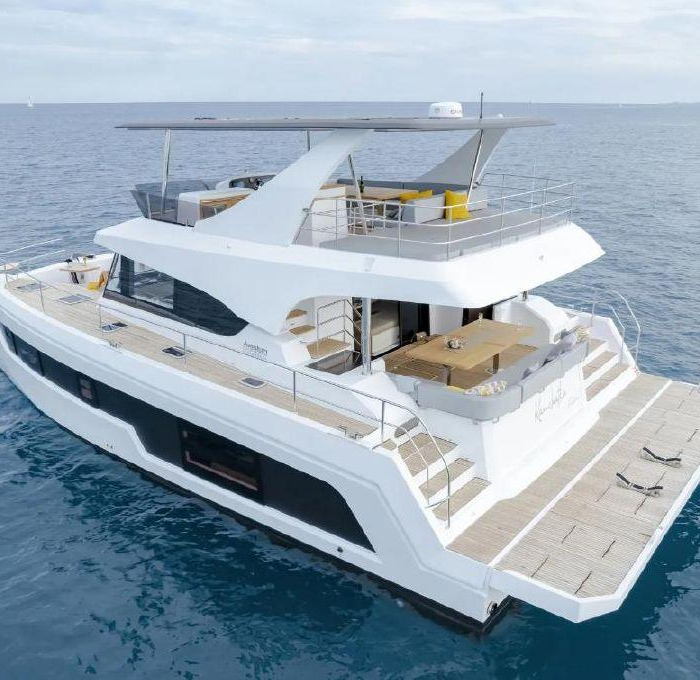 Yachti By Nature | Aventura 50 photo 1
