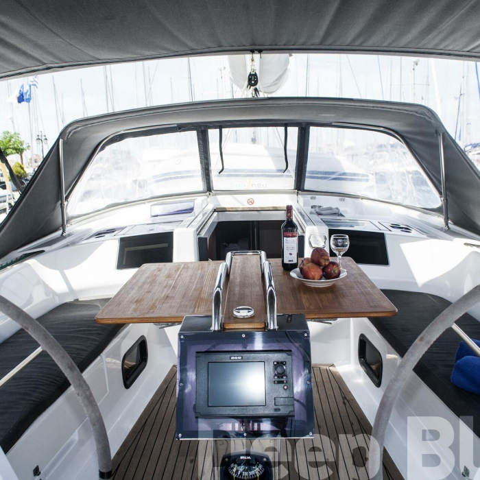 Deep Blue | Hanse 415 photo 24