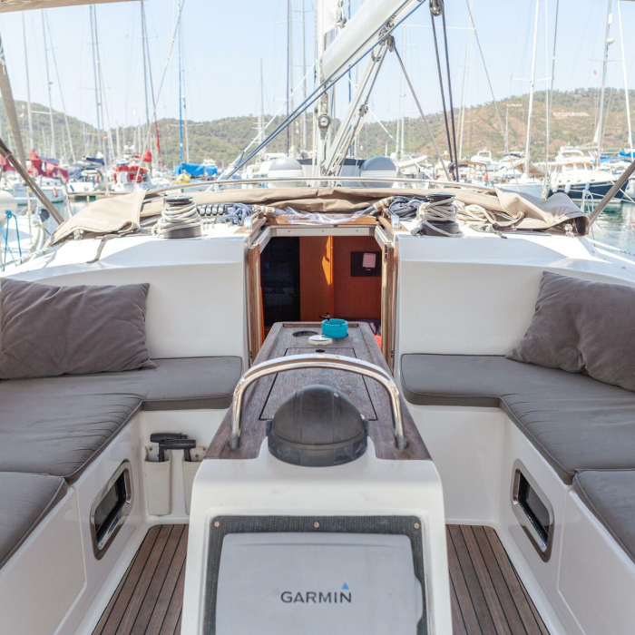 Sail Vega | Bavaria Cruiser 46 photo 3