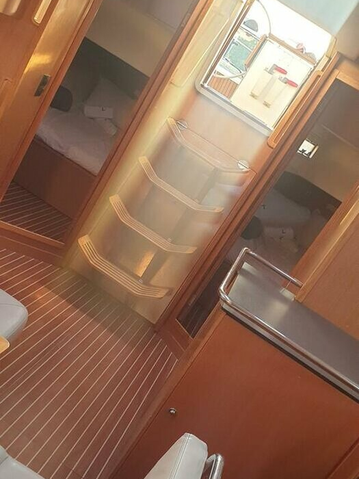 Laura | Bavaria Cruiser 45 photo 6