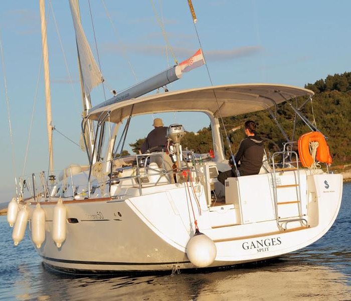 Ganges | Oceanis 50 Family photo 3