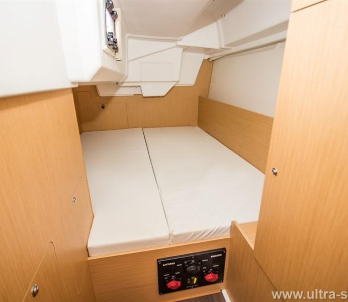 Gaston | Oceanis 35 photo 8