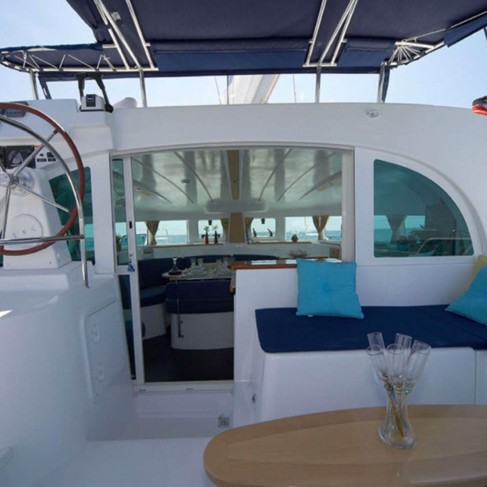 Miko | Lagoon 380 Owner photo 15