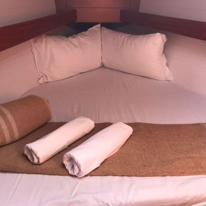 Pollux I | Bavaria Cr 34 photo 8