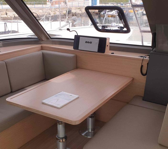 Lullaby | Nautitech 40 Open photo 13